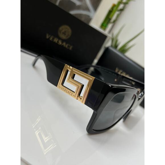 NEW Versace VE4402 Black Sunglasses - Picture 6 of 9